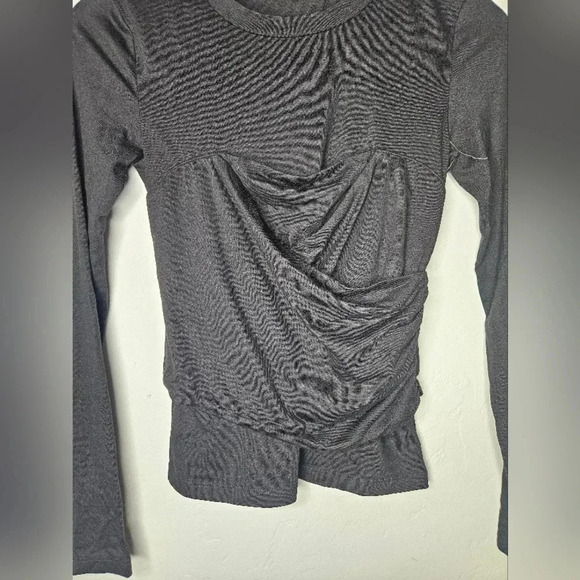Vero Moda Long Sleeve Crew Neck Wrap Detail Top in Black - Picture 3 of 5